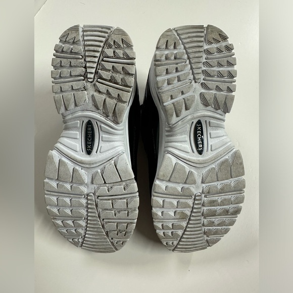 6.5M Skechers Energy Thriller Knight Black Chunky Sneakers w/Box - Picture 9 of 10